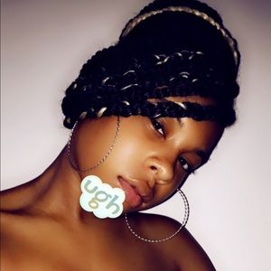 Meet your Posher, Ashlin